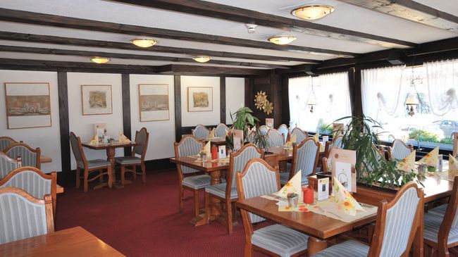 Hotel Sonne 아인지델른 레스토랑 사진
